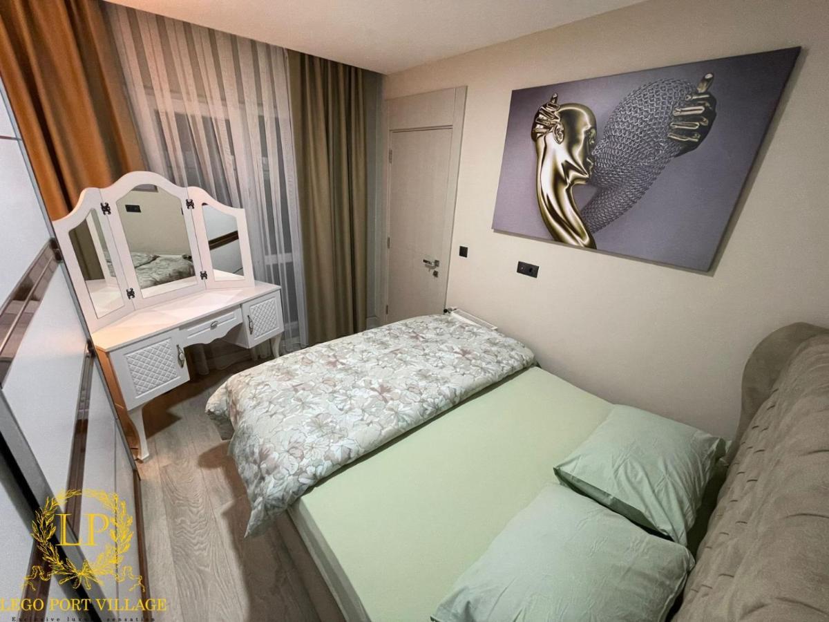 Close Airport,Mall Of Antalya Shopping Center,Tram Station المظهر الخارجي الصورة