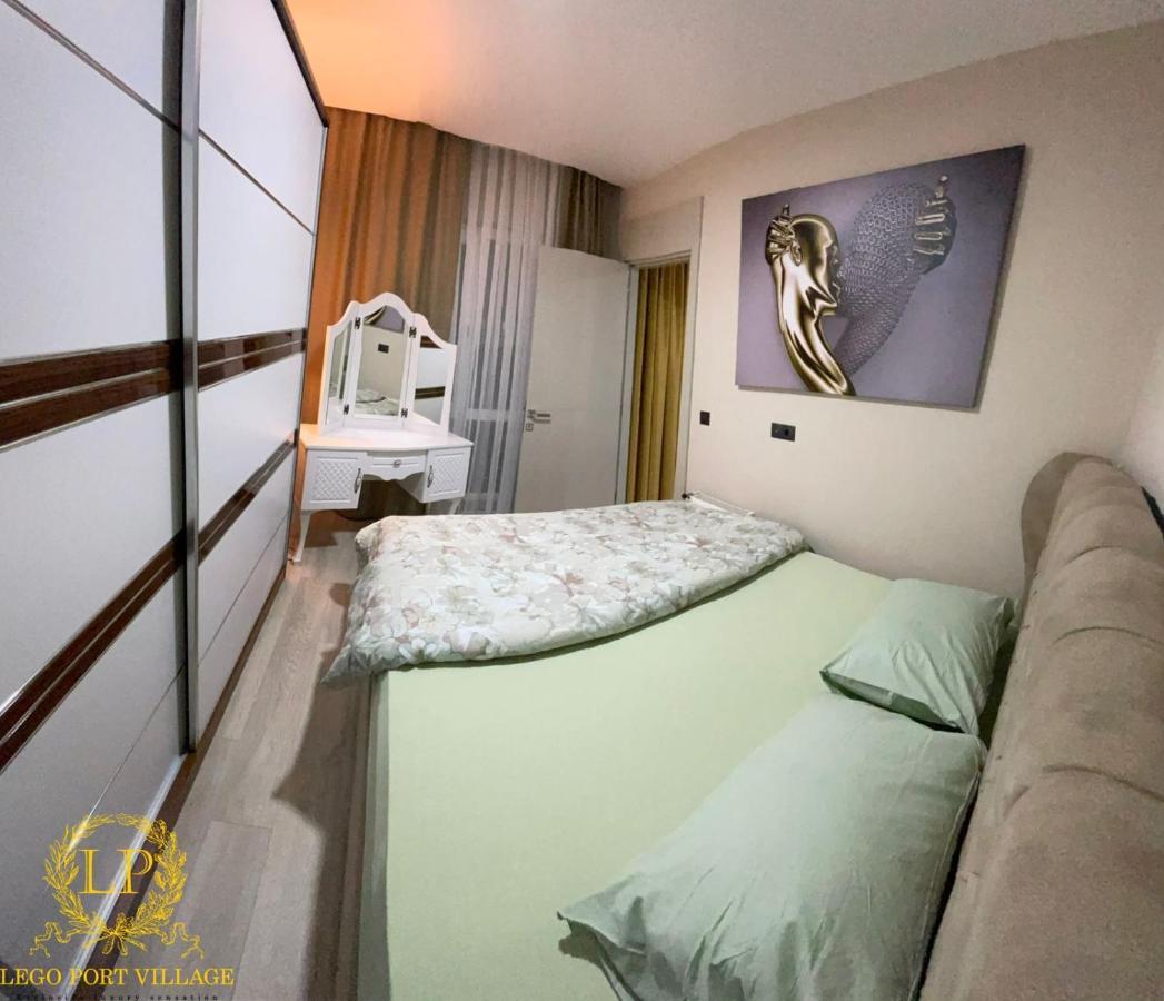 Close Airport,Mall Of Antalya Shopping Center,Tram Station المظهر الخارجي الصورة